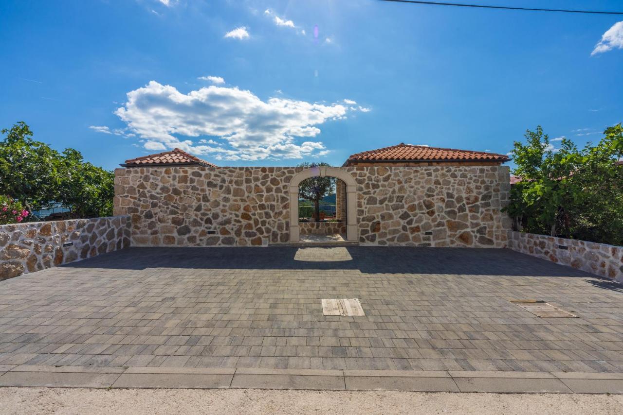 Stone Villa Mavric Grizane-Belgrad Exterior photo
